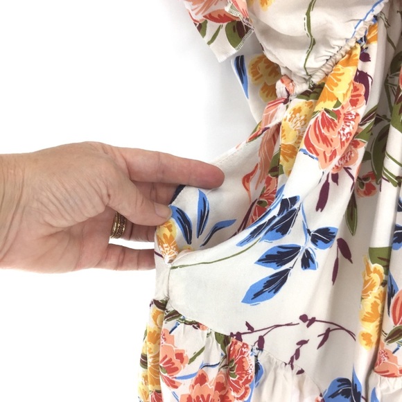 Band of Gypsies Floral Romper Cold-shoulder - Picture 10 of 15